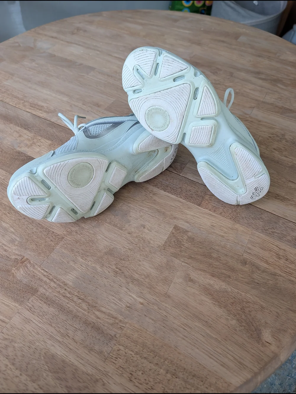 Ryka Mint Green Mesh and Synthetic Trainer Sneakers Size 8 Womens